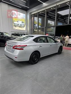 نیسان سێنترا